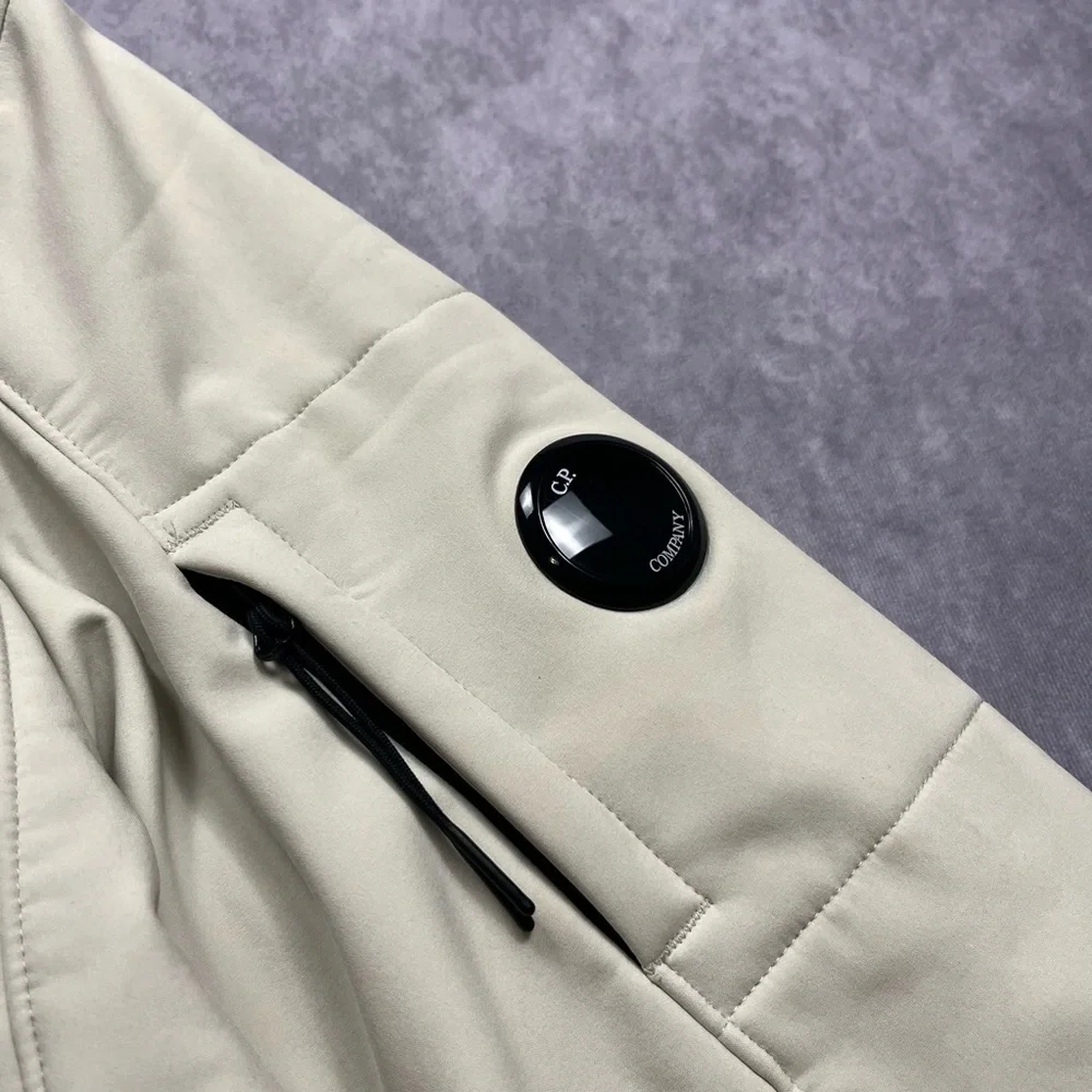 CP Company Soft Shell Jacket L Size - Picture 3 of 7